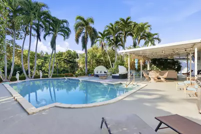 1905 Meadow Court, Palm Springs, FL 33406 - Photo 3