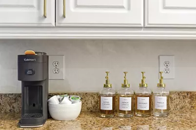 1905 Meadow Court, Palm Springs, FL 33406 - Photo 21