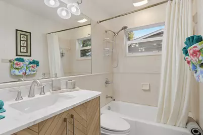 1905 Meadow Court, Palm Springs, FL 33406 - Photo 27