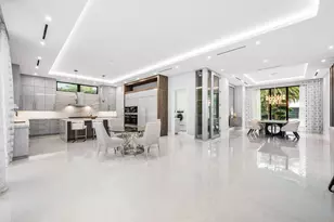 2391 Areca Palm Rd, Boca Raton, FL 33432 - Photo 21