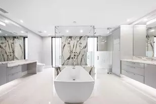 2391 Areca Palm Rd, Boca Raton, FL 33432 - Photo 59