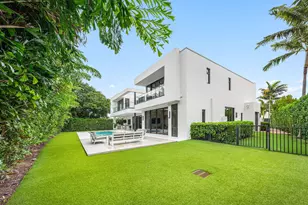 2391 Areca Palm Rd, Boca Raton, FL 33432 - Photo 35