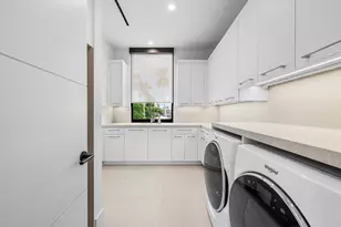 481 Thatch Palm Dr, Boca Raton, FL 33432 - Photo 75