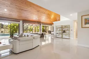 10571 Boca Woods Ln, Boca Raton, FL 33428 - Photo 3