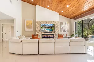 10571 Boca Woods Ln, Boca Raton, FL 33428 - Photo 7