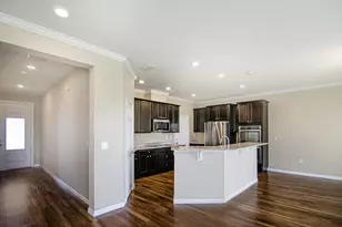 5600 NW Pine Trail Cir, Port Saint Lucie, FL 34983 - Photo 9