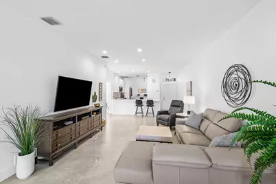 10605 Royal Caribbean Circle, Boynton Beach, FL 33437 - Photo 15