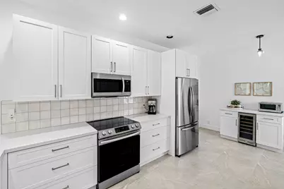 10605 Royal Caribbean Circle, Boynton Beach, FL 33437 - Photo 3