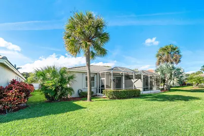 10605 Royal Caribbean Circle, Boynton Beach, FL 33437 - Photo 25