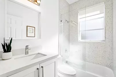 10605 Royal Caribbean Circle, Boynton Beach, FL 33437 - Photo 23