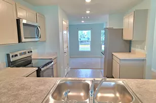 2772 SE Garfield Ave, Port Saint Lucie, FL 34952 - Photo 11