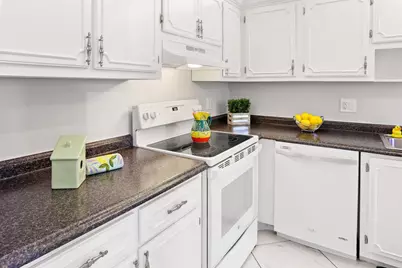 2480 Juniper Drive #203, Delray Beach, FL 33445 - Photo 5