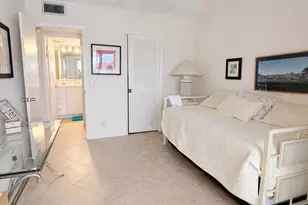 4032 Yarmouth B, Boca Raton, FL 33434 - Photo 5