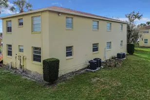 694 Michigan Ct, Saint Cloud, FL 34769 - Photo 17