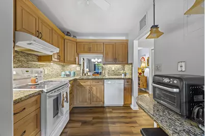 860 SE 6th Avenue #409, Deerfield Beach, FL 33441 - Photo 11