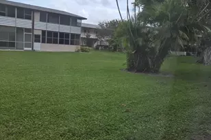 290 Chatham O, West Palm Beach, FL 33417 - Photo 17