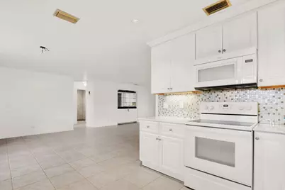 3 SE Paddock Circle, Tequesta, FL 33469 - Photo 13