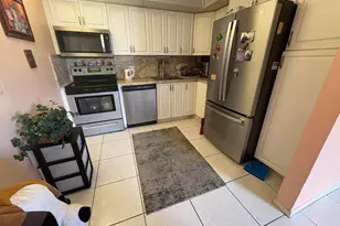 202 Greenbrier C, West Palm Beach, FL 33417 - Photo 7