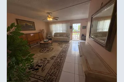 202 Greenbrier C, West Palm Beach, FL 33417 - Photo 5