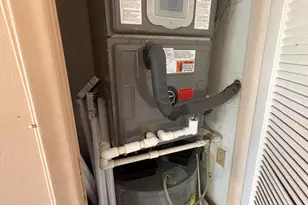 202 Greenbrier C, West Palm Beach, FL 33417 - Photo 5