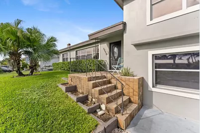 1710 Katherine Court, Lake Worth, FL 33461 - Photo 3