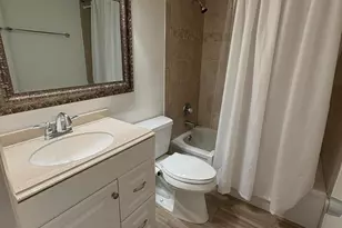 26 Kingswood B, West Palm Beach, FL 33417 - Photo 3