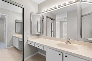 9270 Vista Del Lago, Boca Raton, FL 33428 - Photo 13