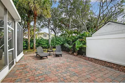 1605 E Classical Boulevard, Delray Beach, FL 33445 - Photo 17