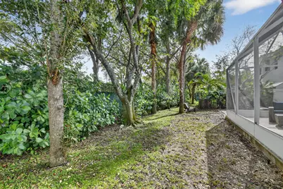 1605 E Classical Boulevard, Delray Beach, FL 33445 - Photo 19
