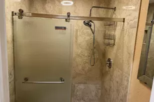 816 Greenbriar Dr, Lake Park, FL 33403 - Photo 5