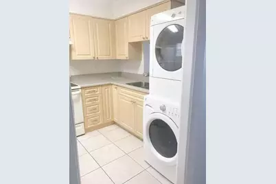 2050 Oleander Boulevard #1-105, Fort Pierce, FL 34950 - Photo 3