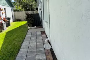 12026 Suellen Cir, Wellington, FL 33414 - Photo 7