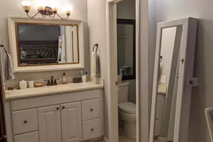 1024 S Oakridge Cir, Lake Worth Beach, FL 33462 - Photo 9