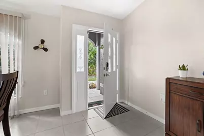 8015 97th Court, Vero Beach, FL 32967 - Photo 7