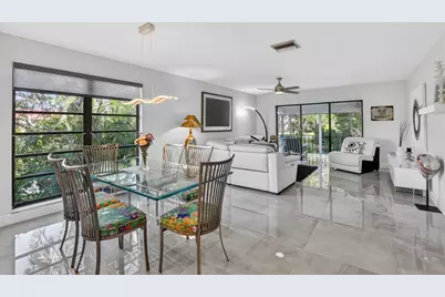 8310 Casa Del Lago #1b, Boca Raton, FL 33433 - Photo 7