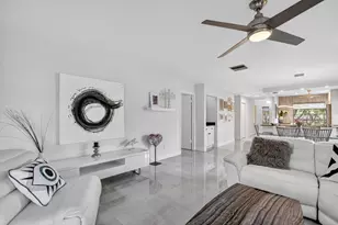 8310 Casa Del Lago, Boca Raton, FL 33433 - Photo 15