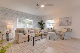 522 Eastwind Dr, North Palm Beach, FL 33408 - Photo 1