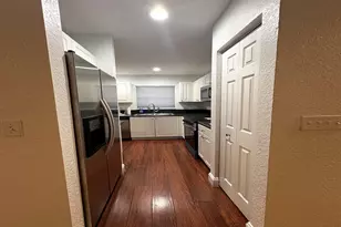 2000 NW 99th Way, Sunrise, FL 33322 - Photo 11