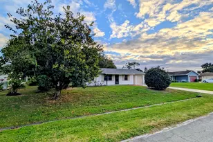 522 NW La Brea Ave, Port Saint Lucie, FL 34983 - Photo 3