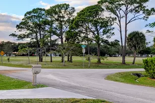 522 NW La Brea Ave, Port Saint Lucie, FL 34983 - Photo 7