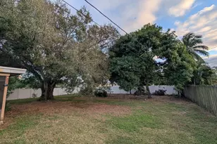 522 NW La Brea Ave, Port Saint Lucie, FL 34983 - Photo 27