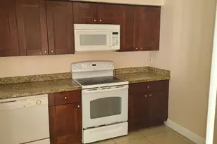 1803 Wharf Ln, Greenacres, FL 33463 - Photo 9