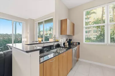 700 E Boynton Beach Boulevard #101, Boynton Beach, FL 33435 - Photo 9