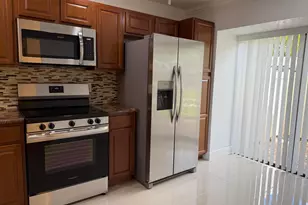 4821 NW 22nd St, Coconut Creek, FL 33063 - Photo 5