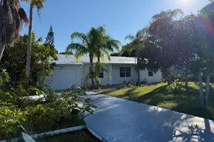 2451 SE Berkshire Blvd, Port Saint Lucie, FL 34952 - Photo 3