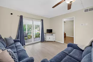 2050 NE 39th St, Pompano Beach, FL 33064 - Photo 7