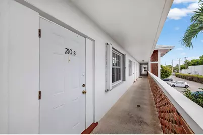 2050 NE 39th Street #210s, Lighthouse Point, FL 33064 - Photo 3