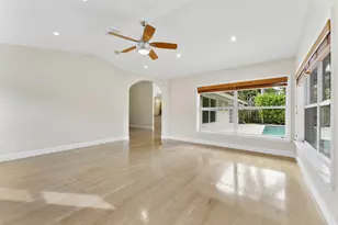 2415 NW 31st St, Boca Raton, FL 33431 - Photo 29