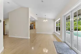 2415 NW 31st St, Boca Raton, FL 33431 - Photo 9