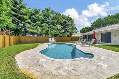 804 Foxpointe Circle, Delray Beach, FL 33445 - Photo 57